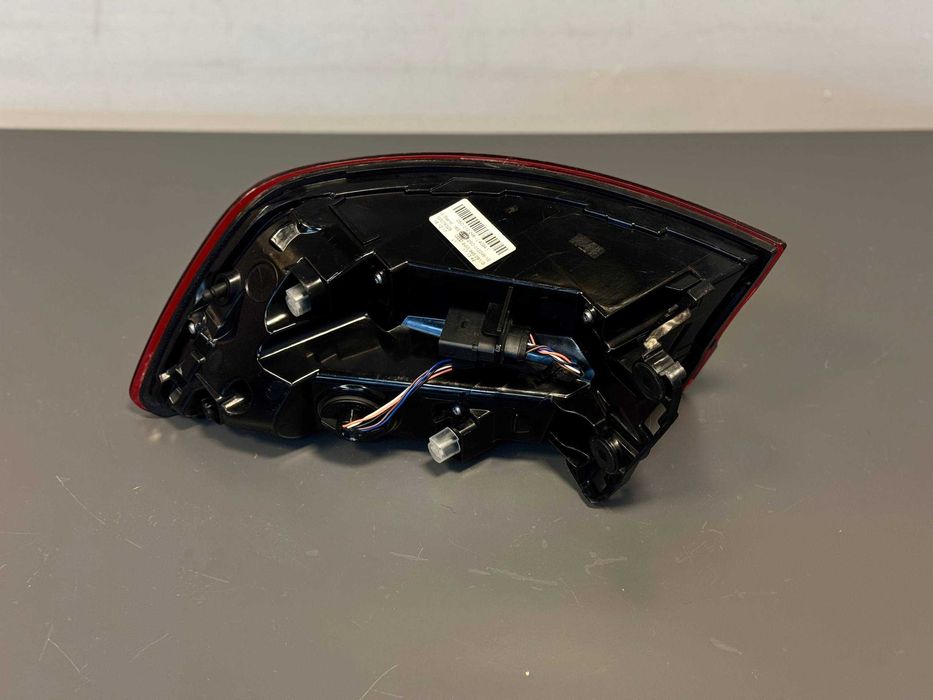 Lampy Tylne AUDI A4 B9 Przed Lift DYNAMIC