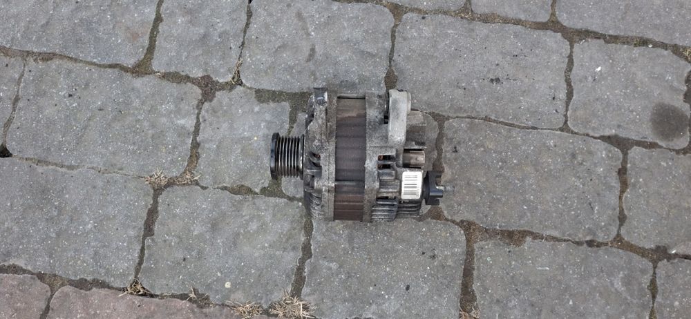 Alternator renault trafic 2.0 dci opel vivaro
