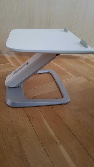 Biała podstawa pod laptop Fellowes