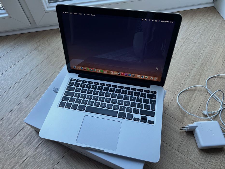 Laptop Apple MacBook Pro 13,3 cala