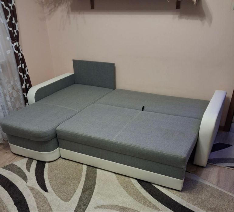 Kanapa narożna do salonu