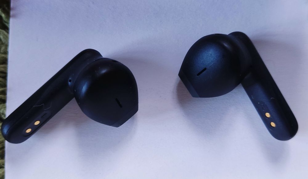 Auriculares True Wireless Bluetooth JBL Wave Flex como novos!