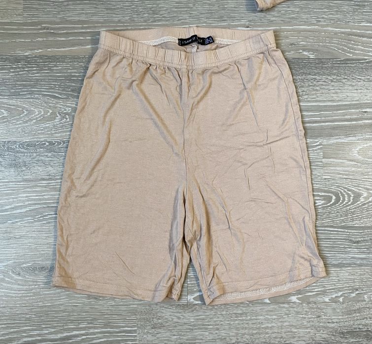 Жіночий костюм i saw it first