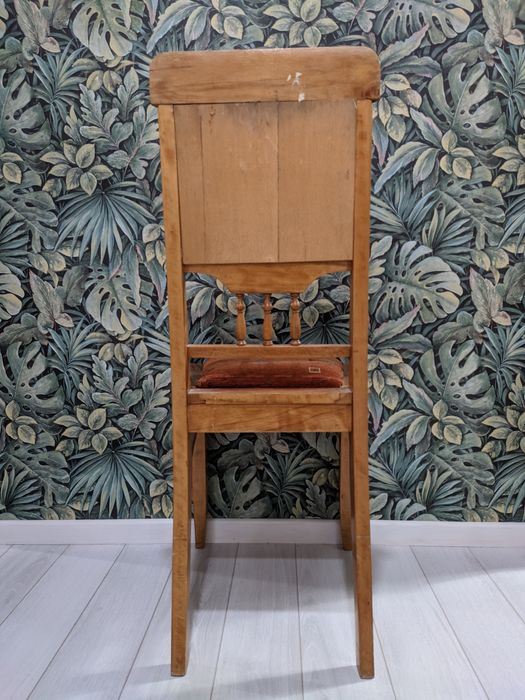 Стулья деревянные