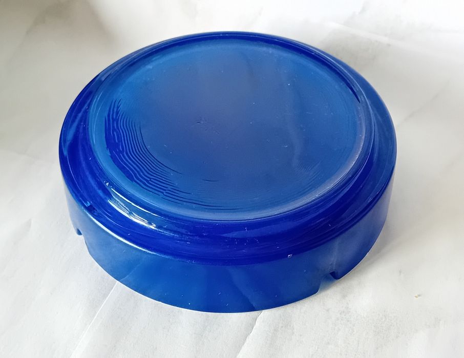 2 cinzeiros em vidro