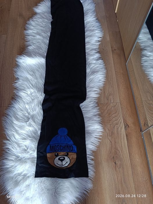 Moschino szalik damski. Nowy