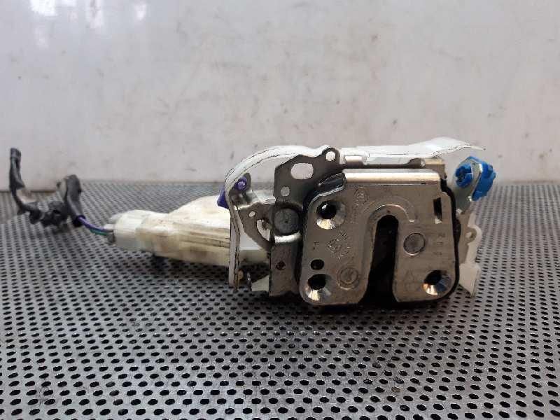 Fechadura Porta Frente Esquerda Nissan Nt400 Cabstar