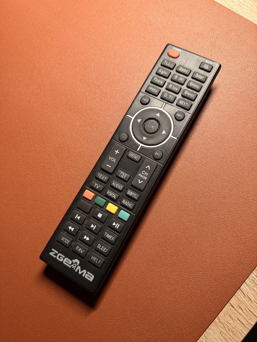 Pilot do tunera satelitarnego Zgemma