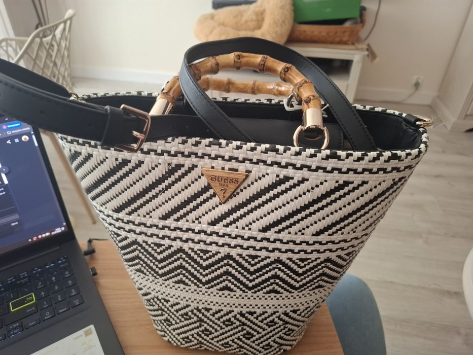 Torebka damska Guess