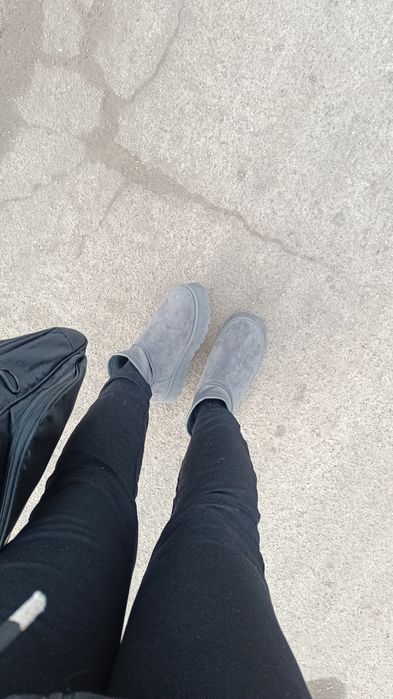 Уги 41 розмір  теплі