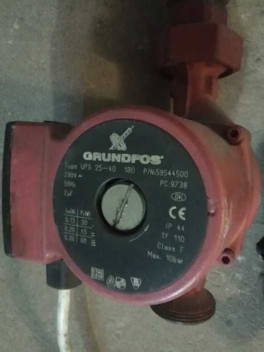 Pompa obiegowa Grundfos (2 szt./1szt.)