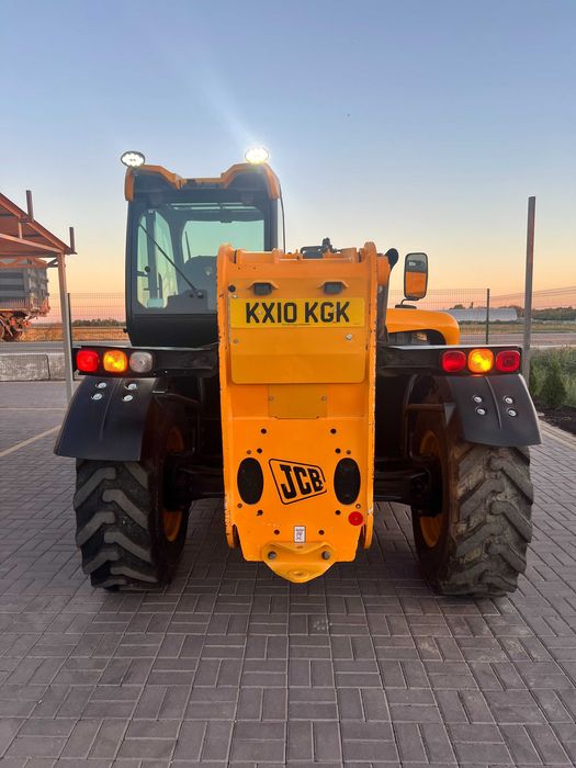 Продається телескопічний навантажувач JCB 535-95 2010 р.в