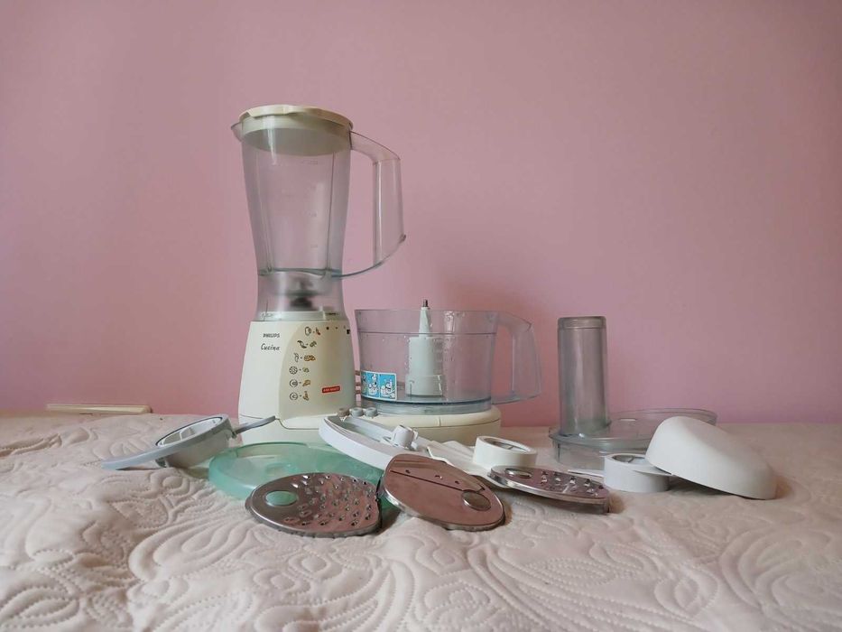 Кухонний комбайн PHILIPS HR-7638