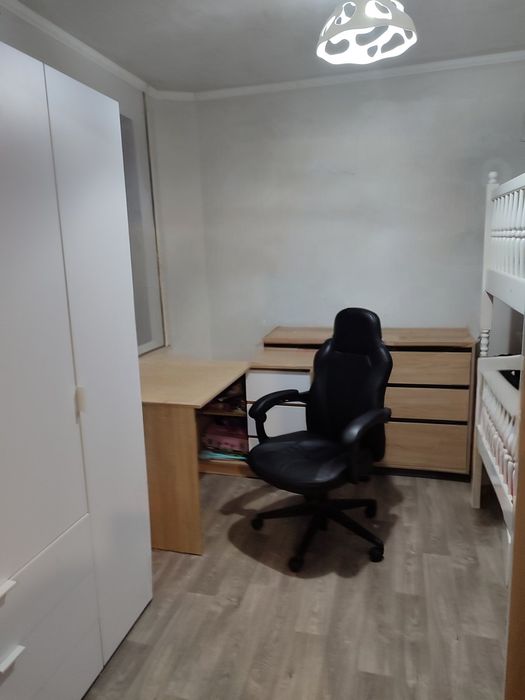 Продам 4-кімнатну квартиру на Люблінській