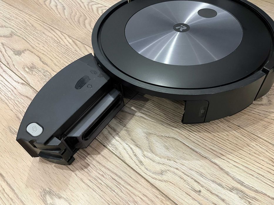 iRobot Roomba J7+ używany