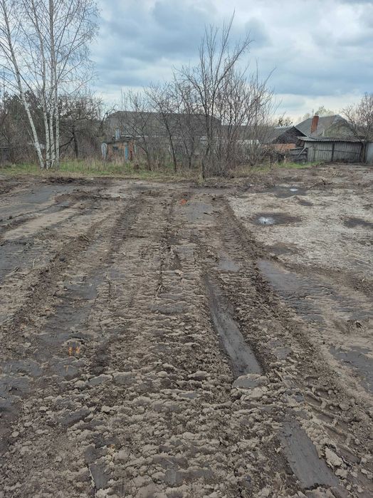 Продам земельный участок г.Мерефа р-н (Ж/Д)вокзала