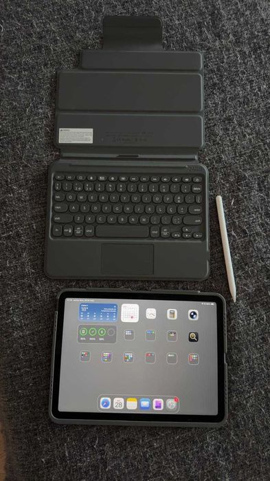 iPad Air 5 256GB + Apple Pencil 2 + Teclado ZAGG (Conjunto Completo)