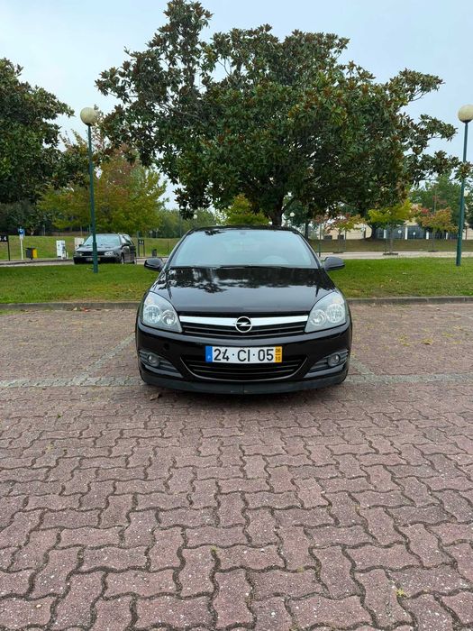 Opel Astra GTC 1.7