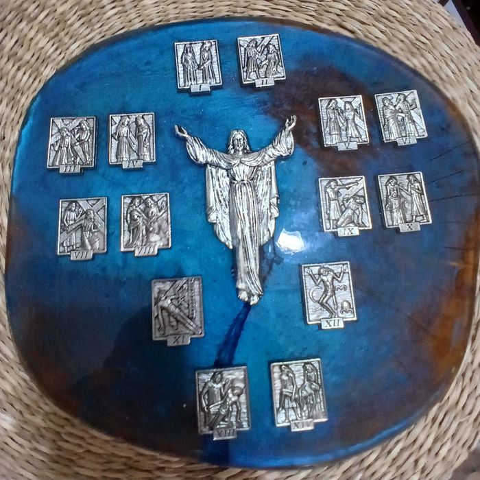 Płaskorzeźba "Droga krzyżowa"+figurka Maryi