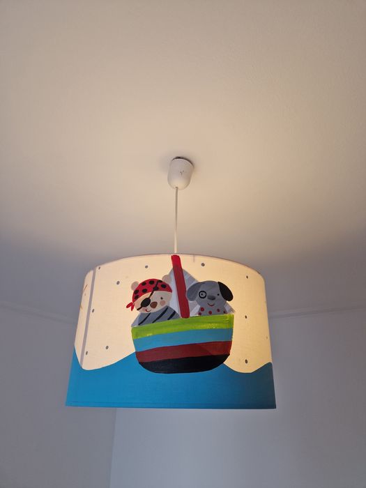 Abajur de teto tema piratas