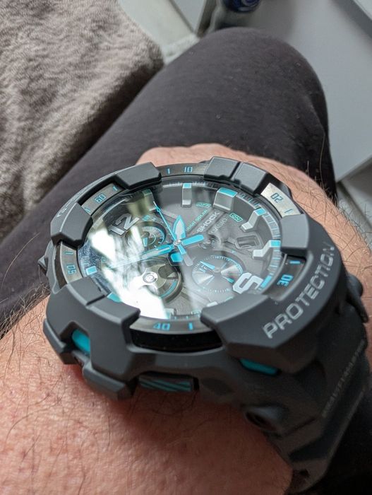 Zegarek Casio Gravitymaster solar