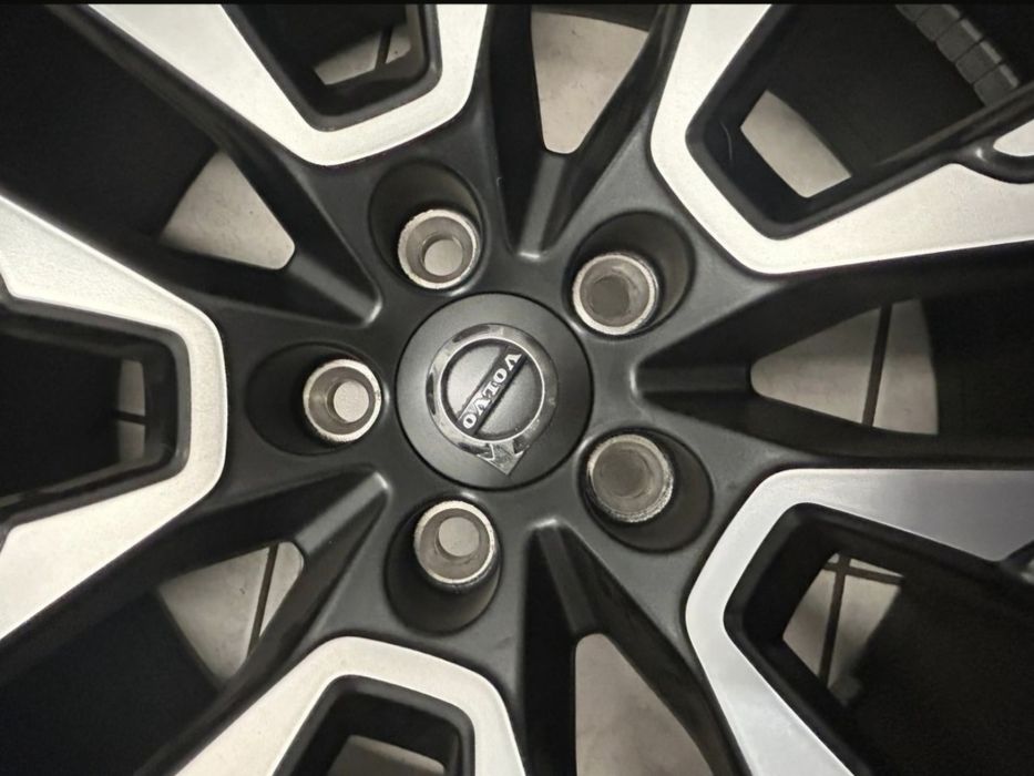 Koła Zimowe 20 Volvo XC90 Jak Nowe Michelin Pilot Alpin 5