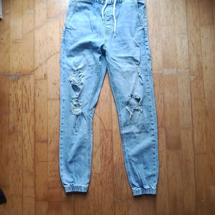 Spodnie męskie jensowe pull&bear  T