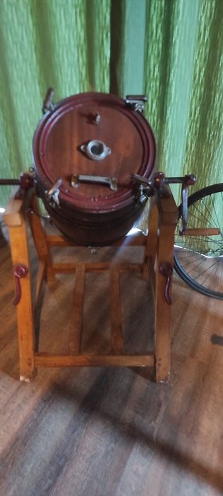 Antiguidade, manteigueira