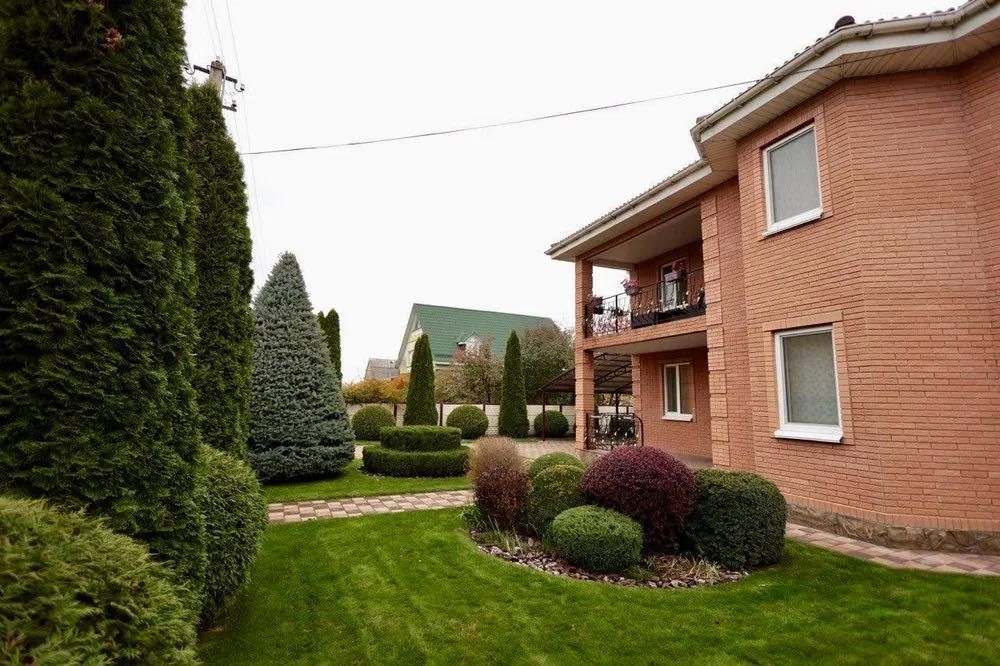 Будинок 200м2| 12 соток смт. Бабинці| Бассейн, спорт.майданчик. Без %