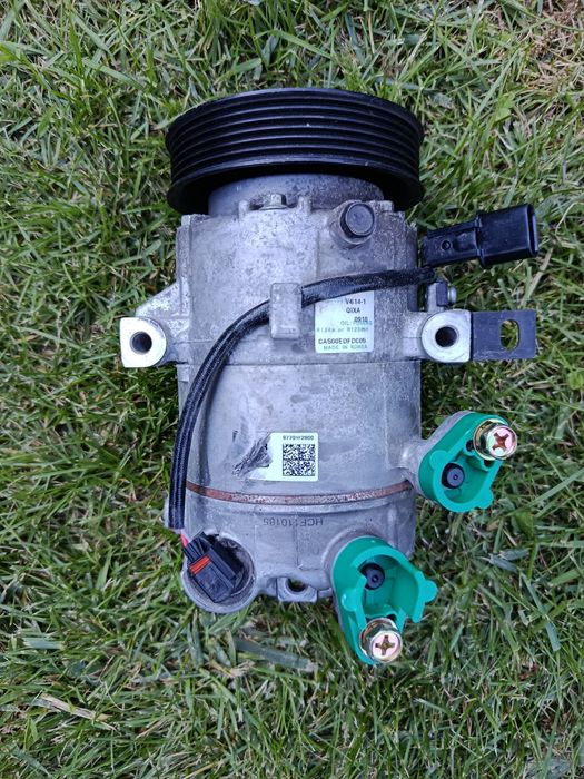 97701-F2800 компресор кондиціонера HYUNDAI неробочий