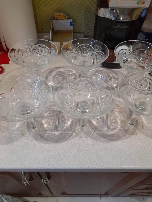 Zestaw 6 pucharków z kryształu