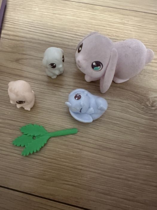 Rodzina królików zabawka