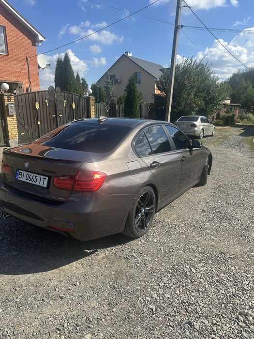 BMW 320d отличное состояние