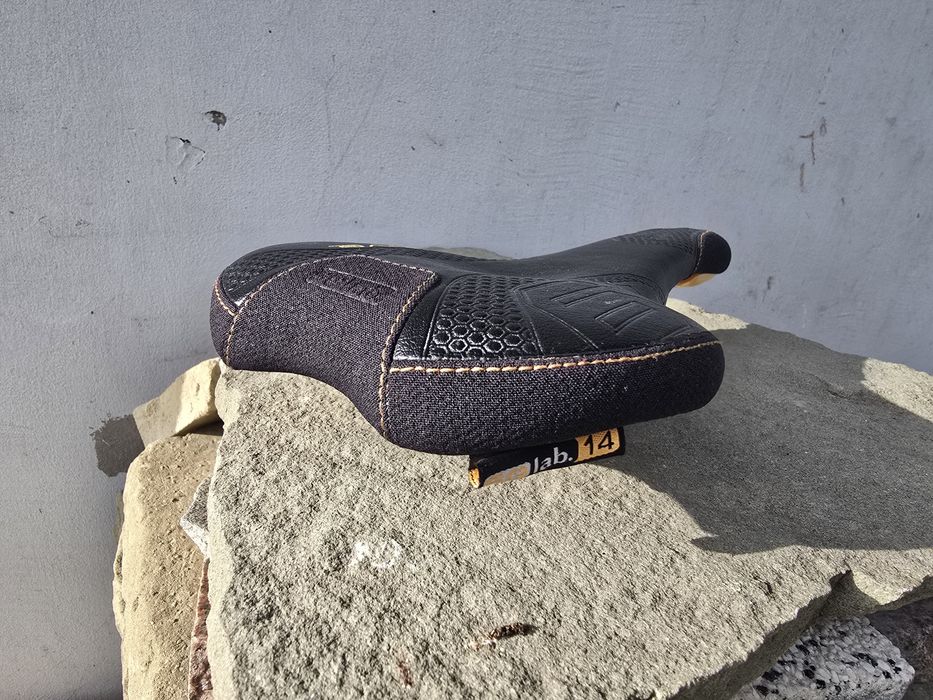 Siodełko enduro trail dh fr SQLab 611 active titube