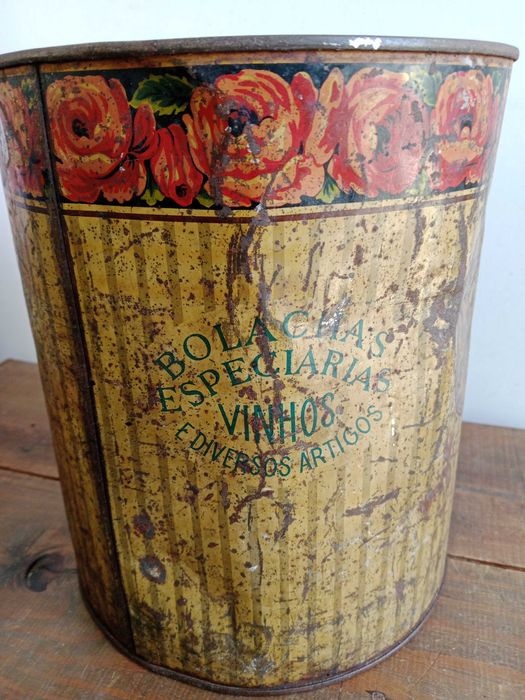 Lata Armazém de Chá, Café e Papelaria 
Oliveira & Gil, Succ.rs - Porto