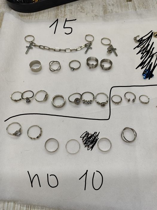 Продам браслети, намисто, кільця