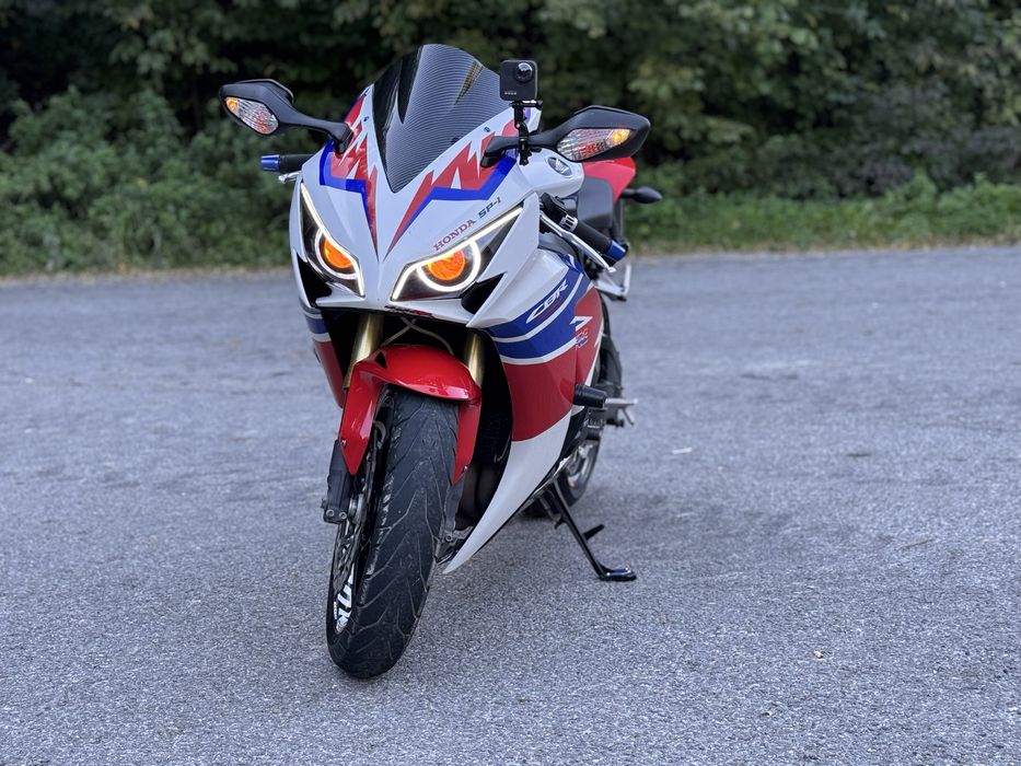 Honda CBR 1000RR Fireblade, 2012 рік