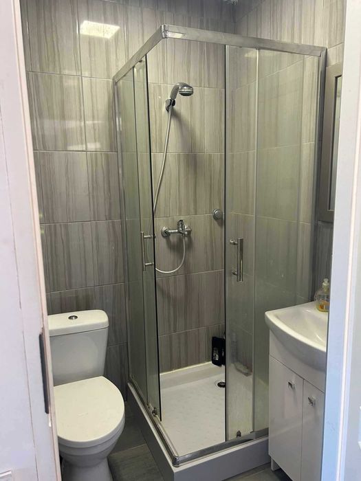 Przytulny dom z dużą halą/garażem (60 m²) – Łódź-Nowosolna okazyjnie wynajme