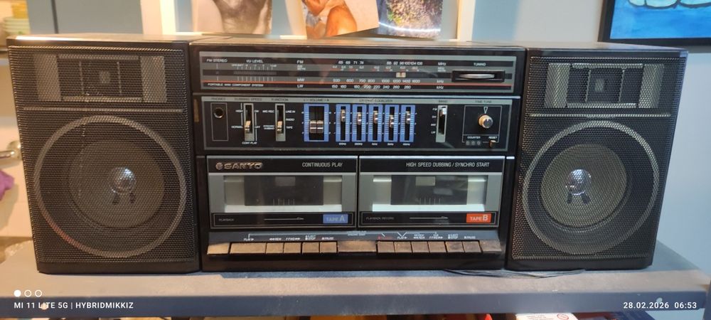 Radioodtwarzacz SANYO C35