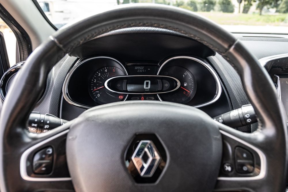 RENAULT Clio IV Grandtour 1.5 dCi Diesel 90 cv