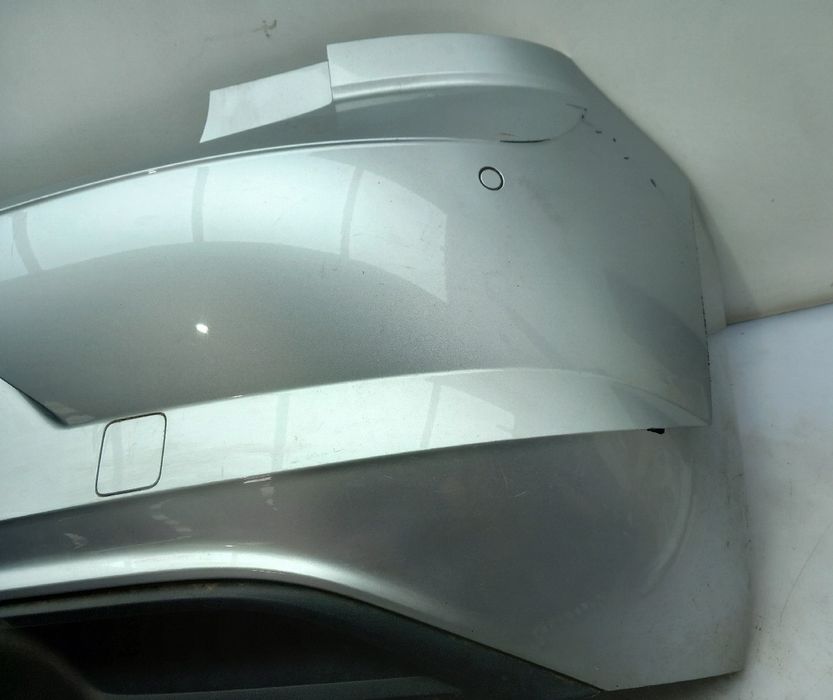 Pára-choques trás VOLKSWAGEN Polo (AW1)