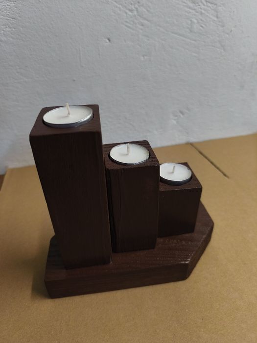 Drewniany świecznik na 3 tealighty – handmade – dekoracja