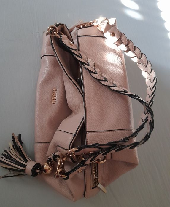 Mala como nova LIU-jO