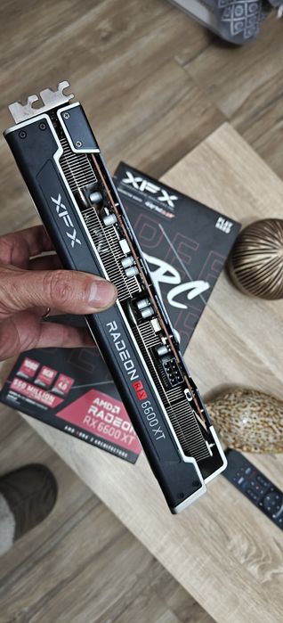 XFX merq 308 RX 6600xt 8GB