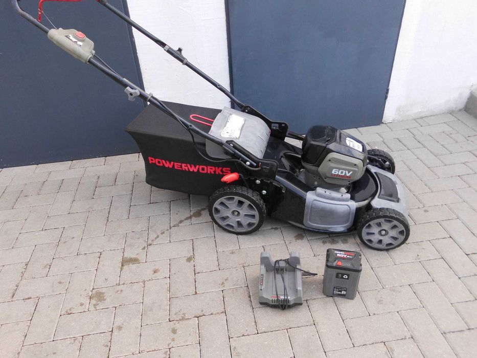 Kosiarka aku. Powerworks  - 60V
