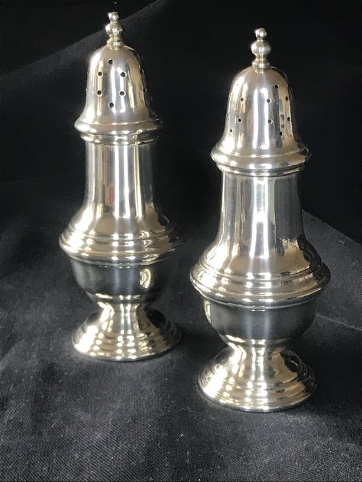 Солонка перечница. Серебро (925)
