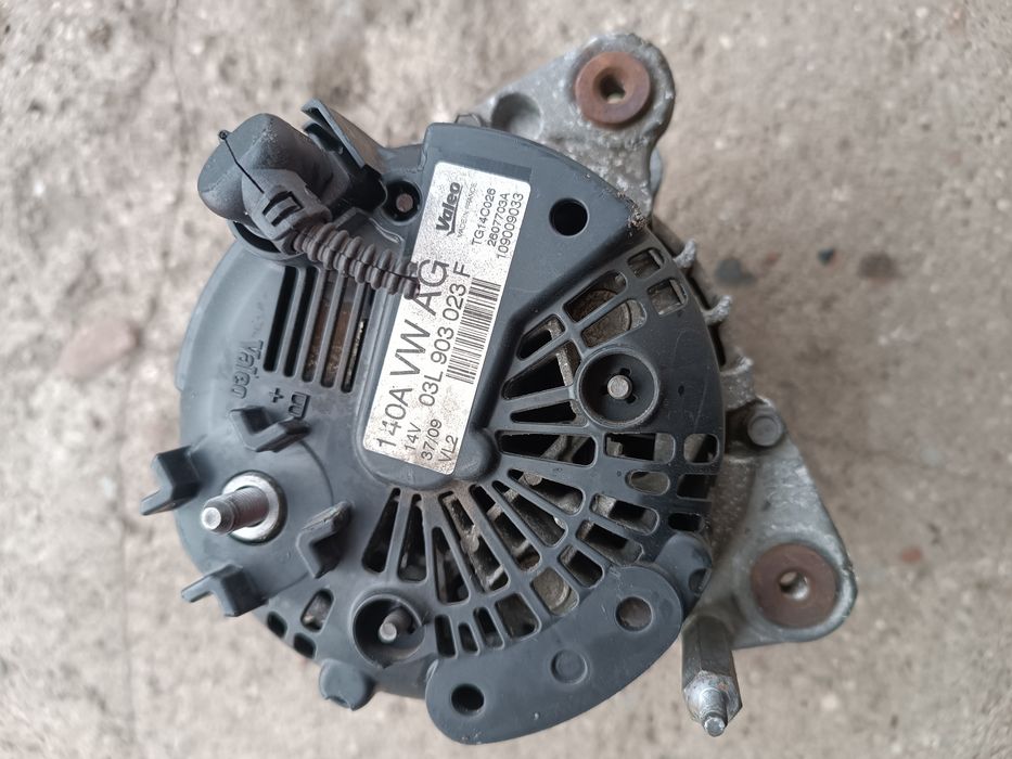 Alternator cfg cffb cbab a3 8p Touran golf passat B7 2.0tdi 140km