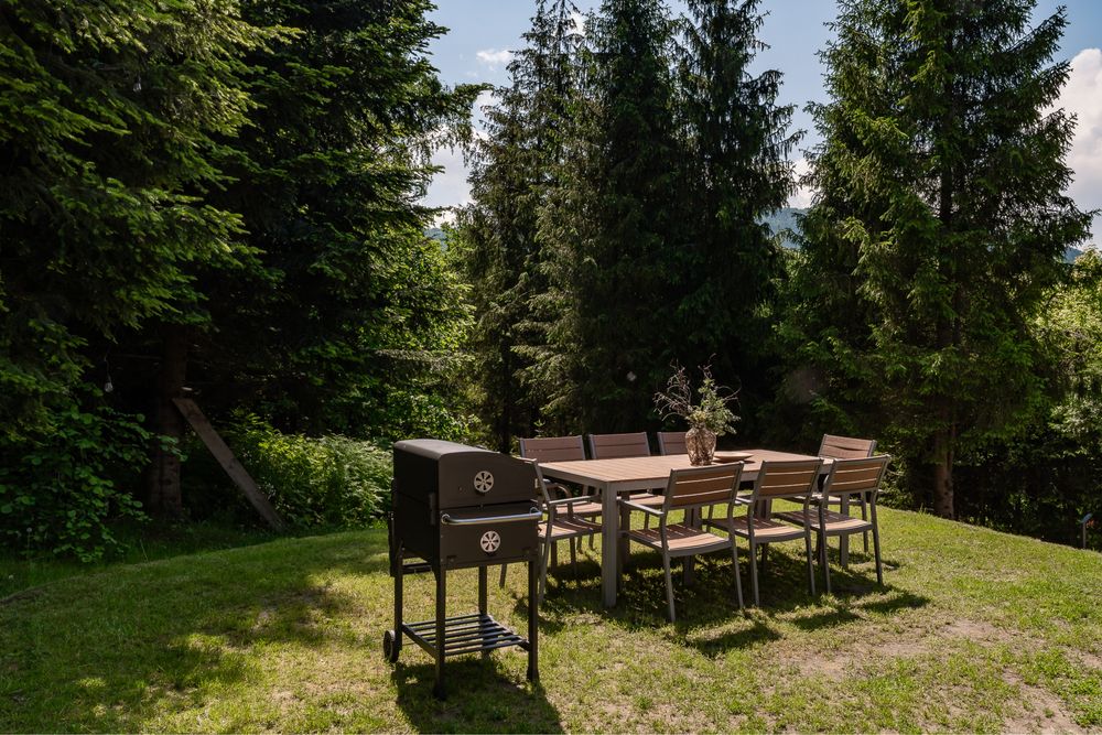 Samodzielny Dom z  bala widok na gory, podgrzewany, zadaszony,zabudowany caloroczny basen plaza, jacuzzi, 30a działka, las