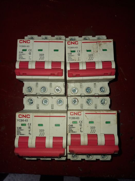 Продам автоматы.