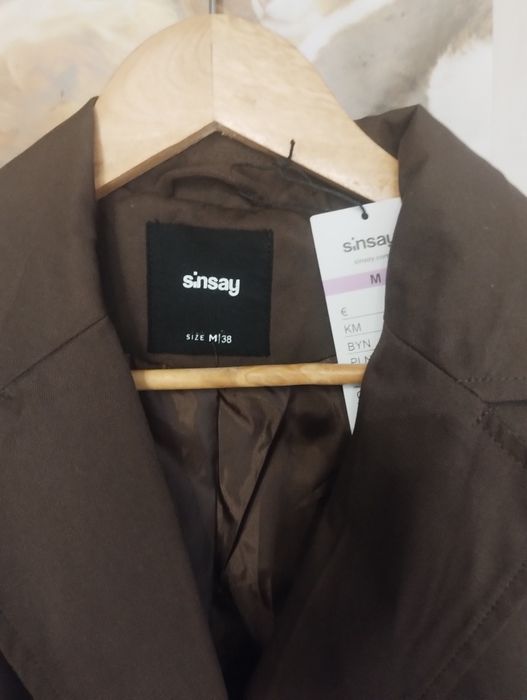 Nowy brązowy trencz damski płaszcz Sinsay M